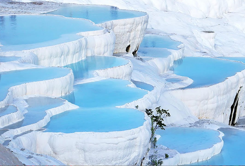 Pamukkale Travertenleri Nerededir?